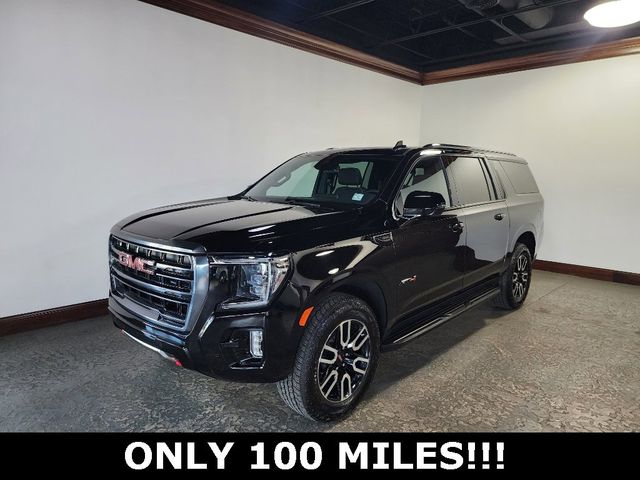 2023 GMC Yukon XL AT4