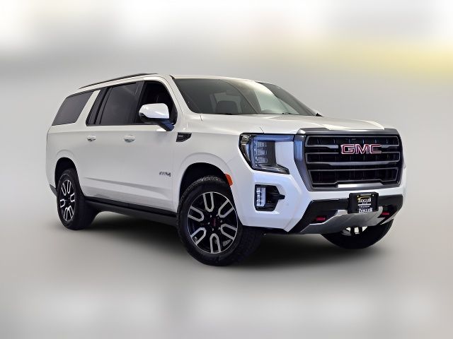 2023 GMC Yukon XL AT4