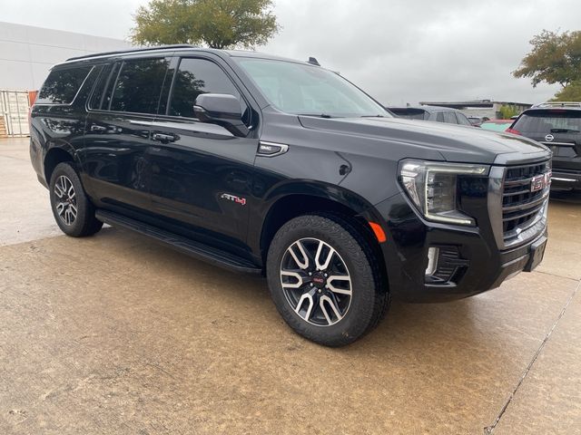 2023 GMC Yukon XL AT4