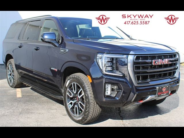 2023 GMC Yukon XL AT4