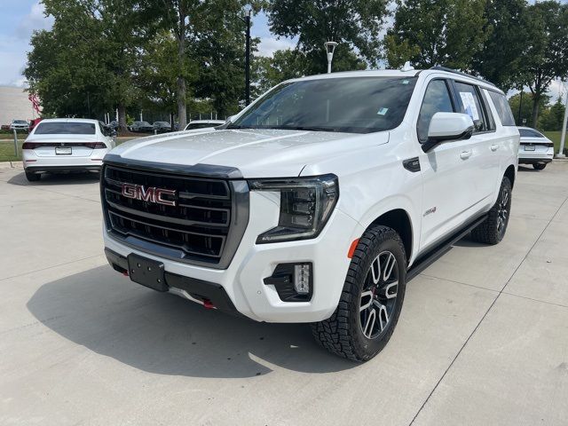 2023 GMC Yukon XL AT4