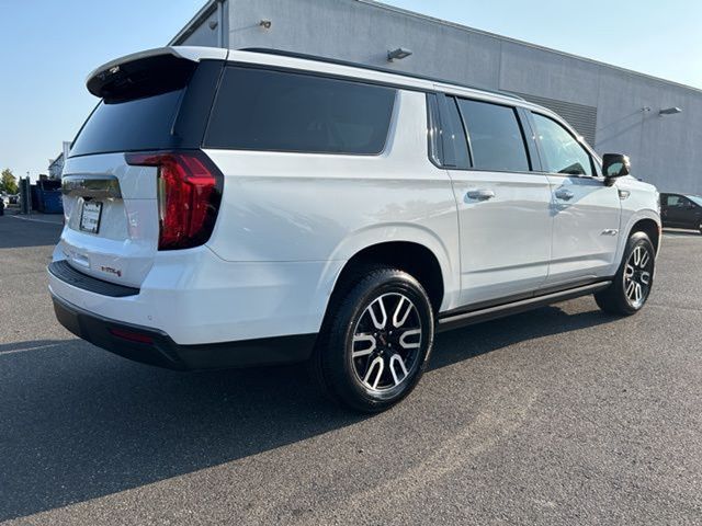 2023 GMC Yukon XL AT4