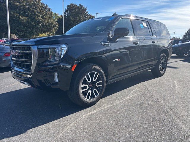 2023 GMC Yukon XL AT4