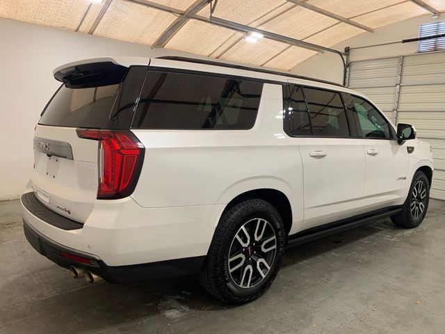 2023 GMC Yukon XL AT4