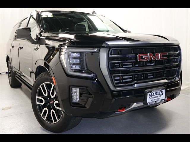 2023 GMC Yukon XL AT4