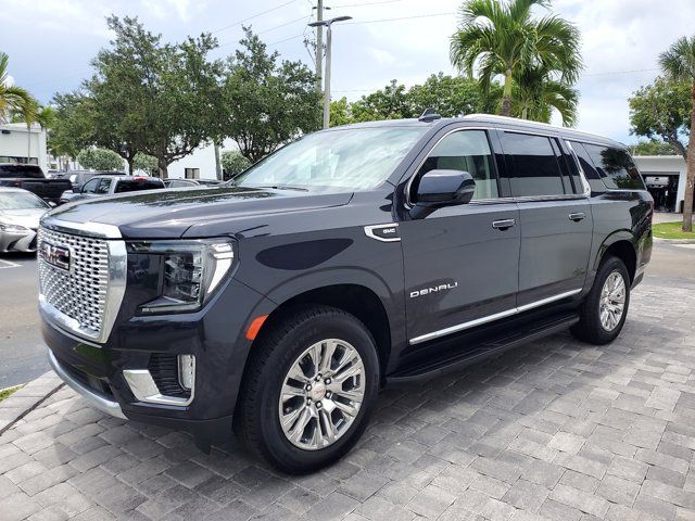 2023 GMC Yukon XL Denali