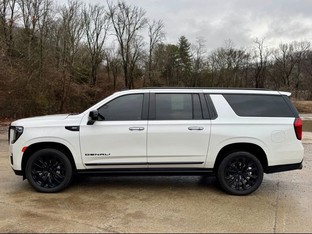 2023 GMC Yukon XL Denali