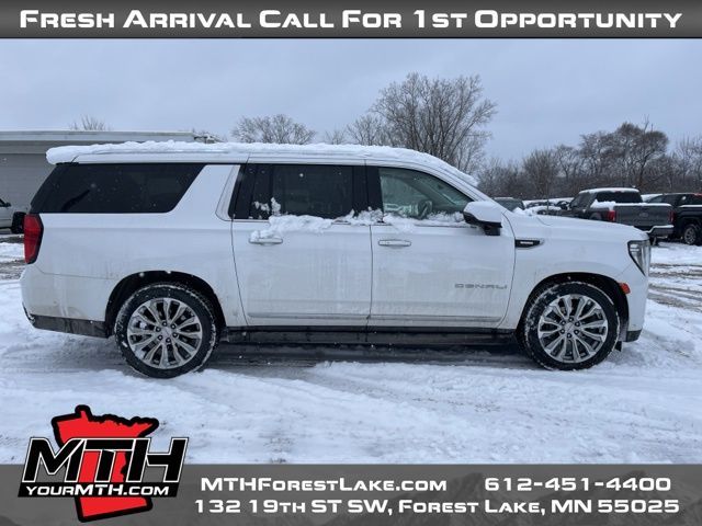 2023 GMC Yukon XL Denali