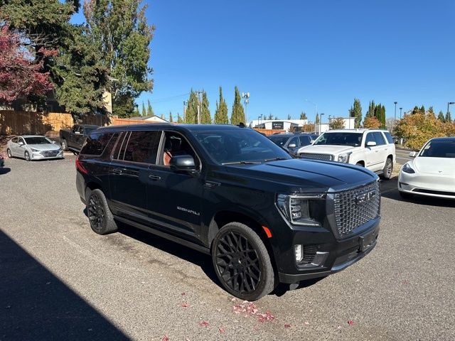 2023 GMC Yukon XL Denali Ultimate