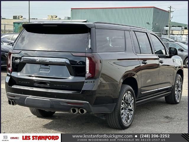 2023 GMC Yukon XL Denali Ultimate