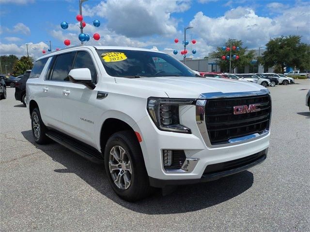 2023 GMC Yukon XL SLE