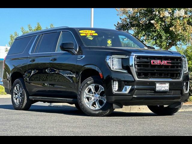 2023 GMC Yukon XL SLE