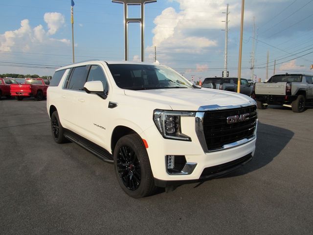 2023 GMC Yukon XL SLE