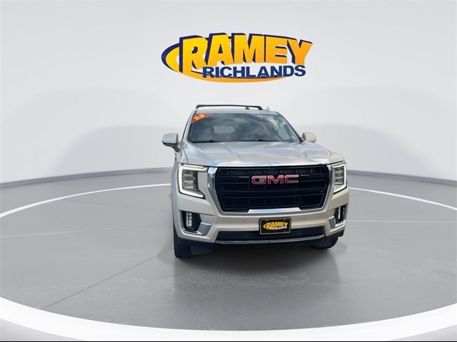 2023 GMC Yukon XL SLE