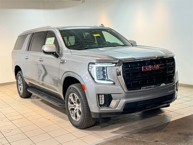 2023 GMC Yukon XL SLE