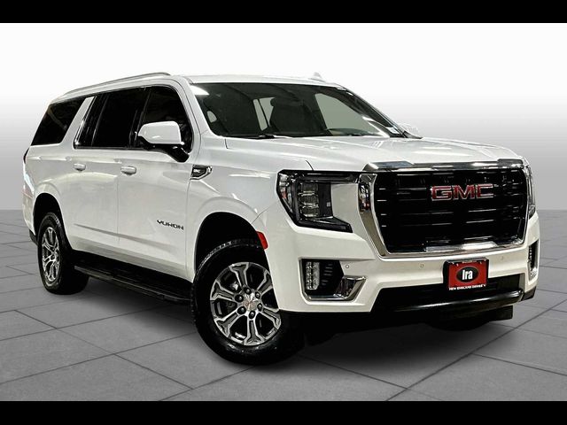 2023 GMC Yukon XL SLE