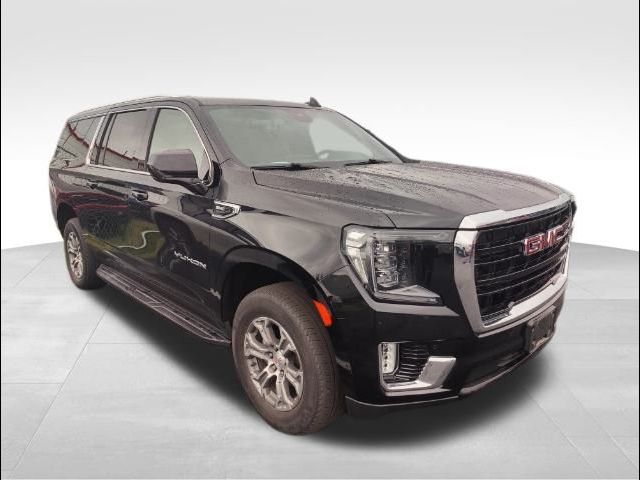 2023 GMC Yukon XL SLE