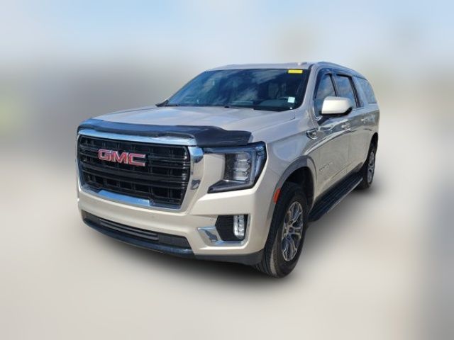 2023 GMC Yukon XL SLE