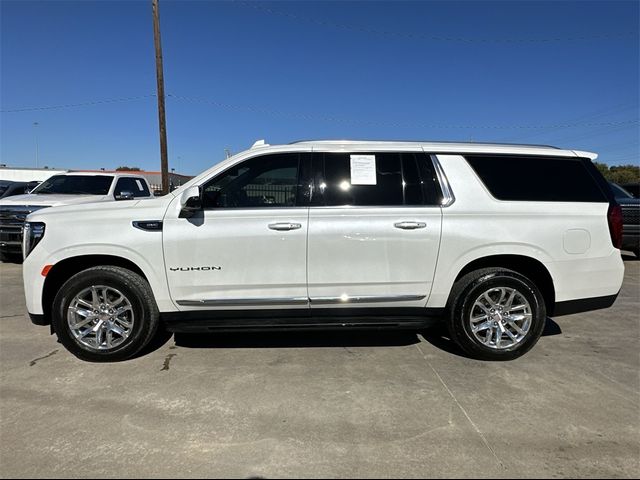 2023 GMC Yukon XL SLT