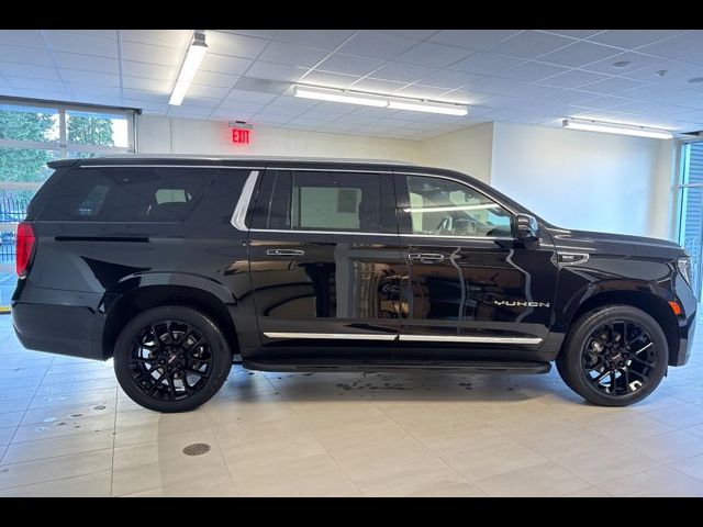 2023 GMC Yukon XL SLT