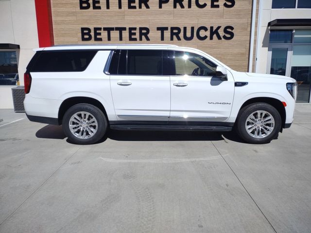 2023 GMC Yukon XL SLT