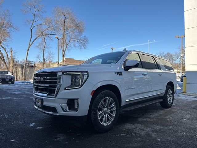 2023 GMC Yukon XL SLT