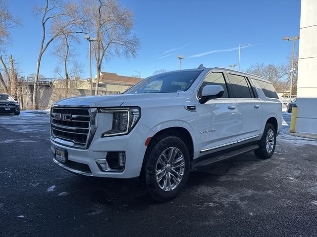 2023 GMC Yukon XL SLT