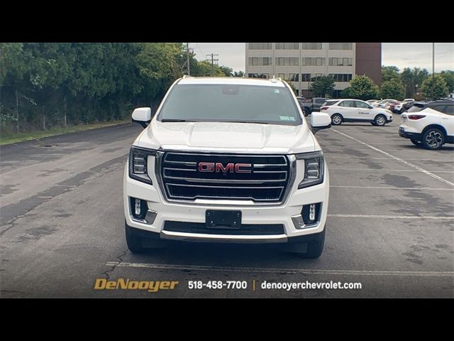 2023 GMC Yukon XL SLT