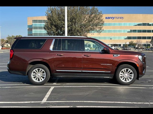 2023 GMC Yukon XL SLT