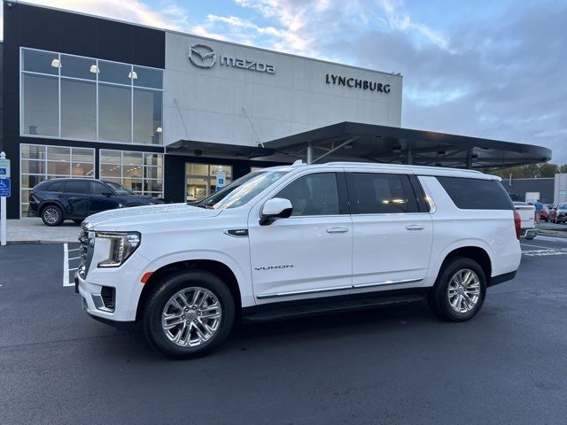 2023 GMC Yukon XL SLT