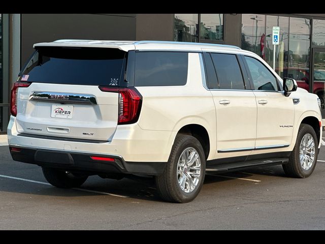 2023 GMC Yukon XL SLT