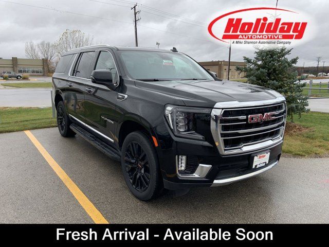 2023 GMC Yukon XL SLT