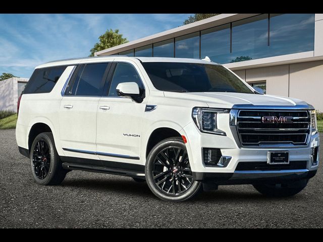 2023 GMC Yukon XL SLT