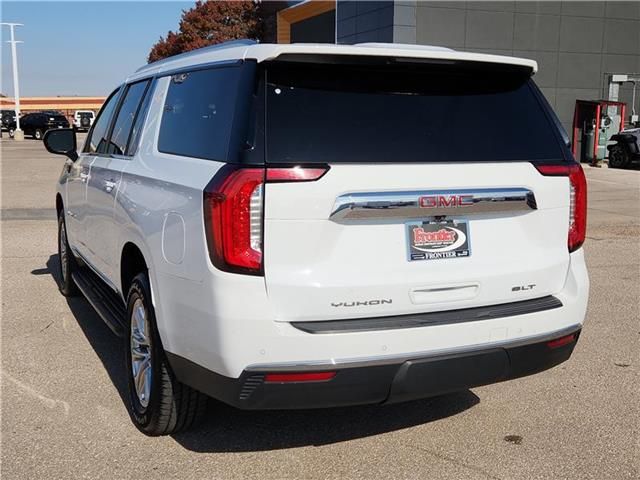 2023 GMC Yukon XL SLT