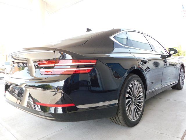 2023 Genesis Electrified G80 Base