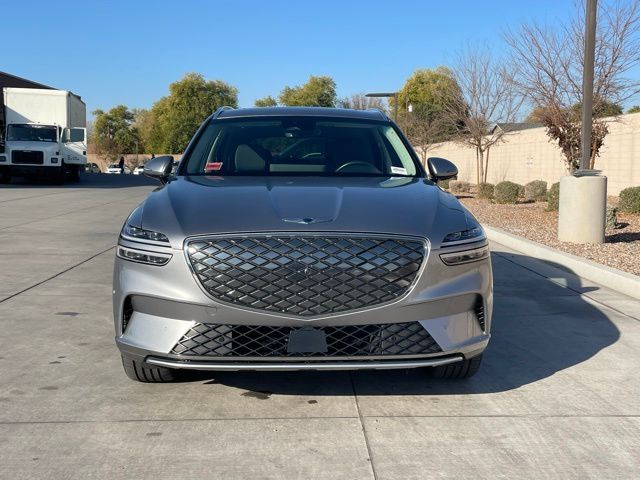 2023 Genesis Electrified GV70 Advanced