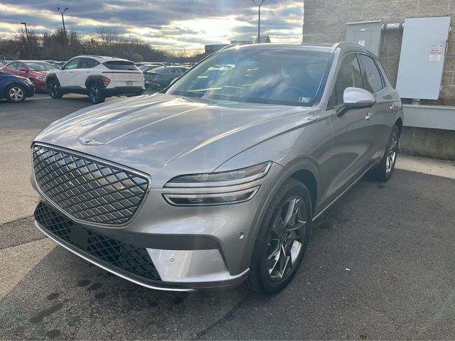 2023 Genesis Electrified GV70 Advanced