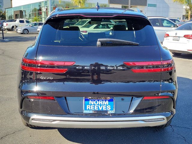 2023 Genesis Electrified GV70 Advanced