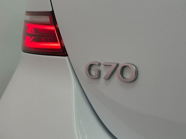 2023 Genesis G70 2.0T