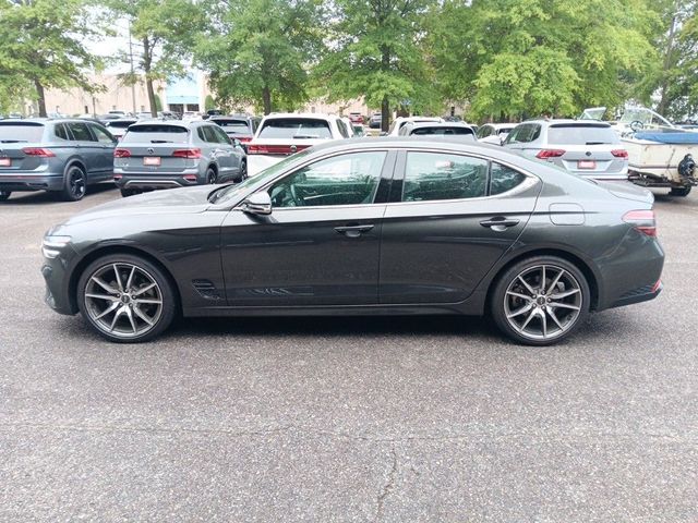 2023 Genesis G70 2.0T