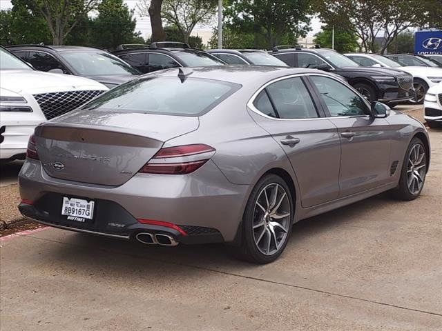 2023 Genesis G70 2.0T