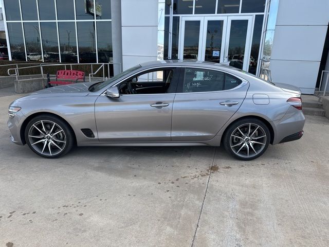 2023 Genesis G70 2.0T