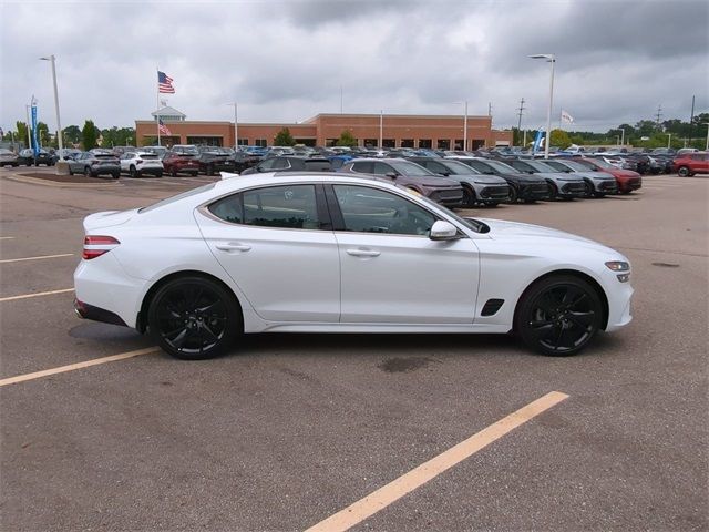 2023 Genesis G70 2.0T