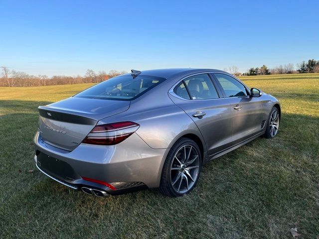 2023 Genesis G70 2.0T