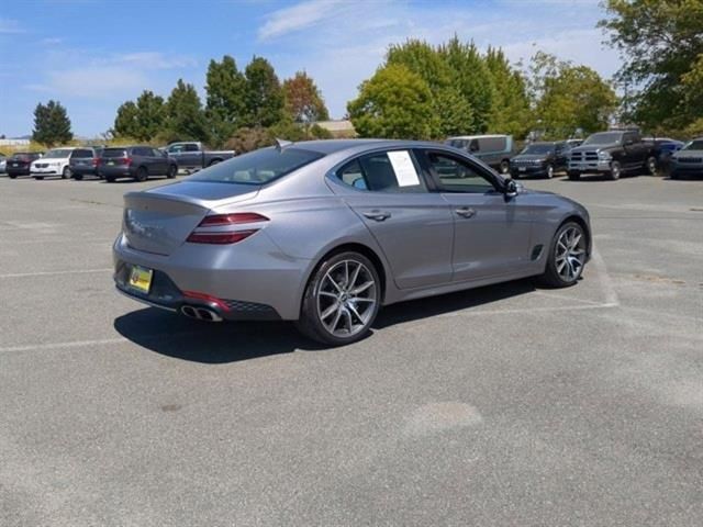 2023 Genesis G70 2.0T