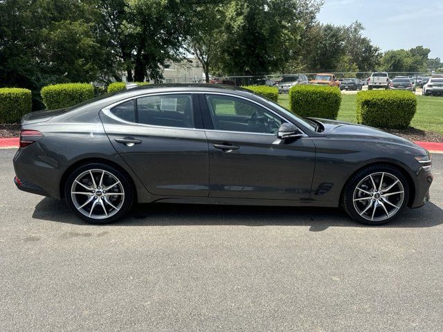 2023 Genesis G70 2.0T