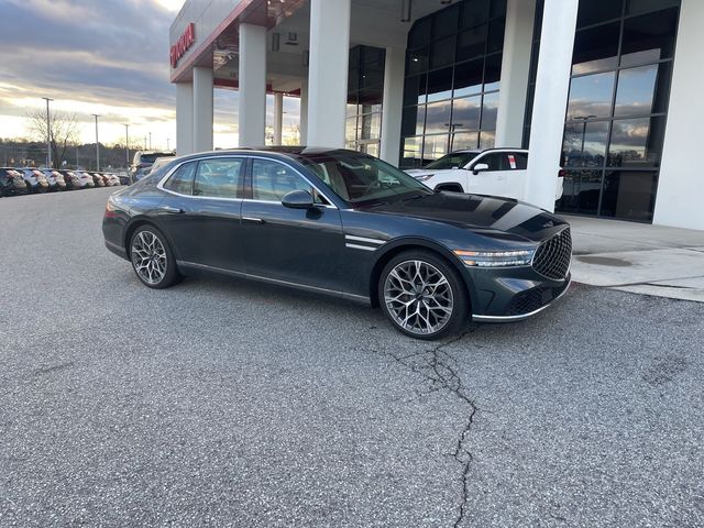 2023 Genesis G90 e-SC