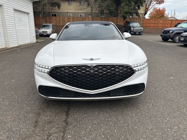 2023 Genesis G90 e-SC