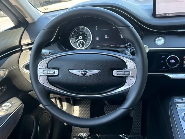 2023 Genesis GV70 2.5T