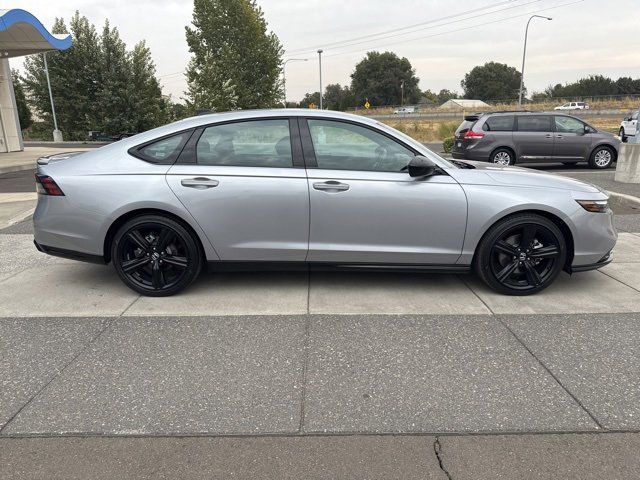 2023 Honda Accord Hybrid Sport-L